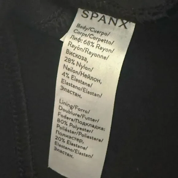 SPANX - The Perfect Black Pant Cropped Flare Ponte Pants 20260R - size M - Picture 4 of 6